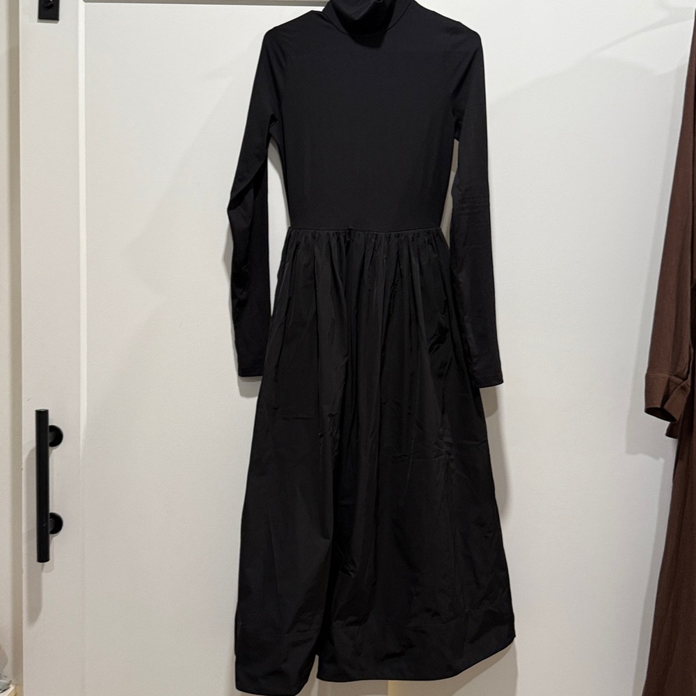 New with tags BANANA REPUBLIC  BLACK TAFFETA COMBO TURTLENECK MAXI DRESS - Picture 5 of 9